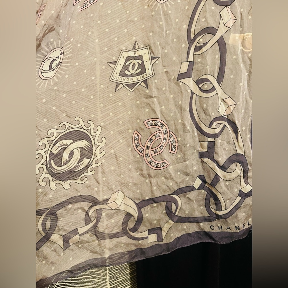 VINTAGE CHANEL SILK SCARF - Picture 3 of 8
